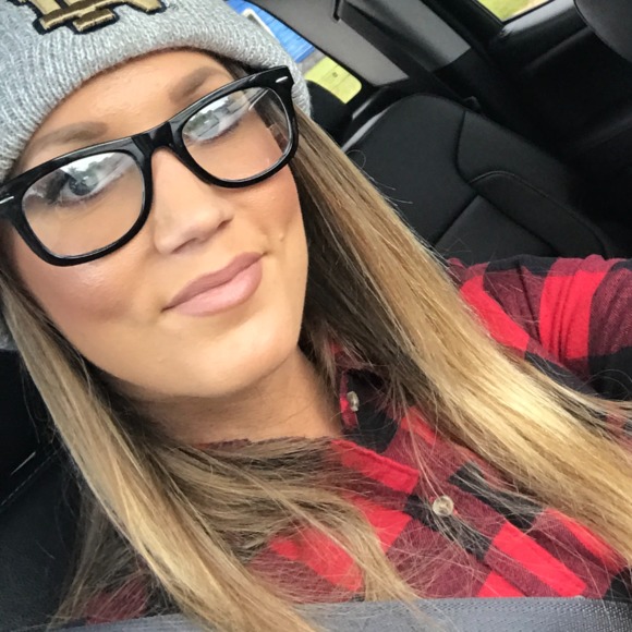 erikahall621